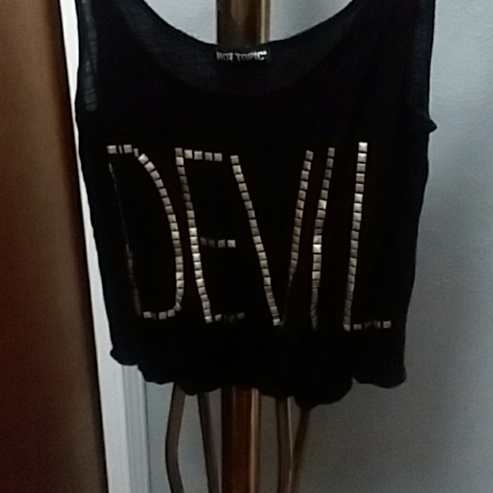 Black crop top